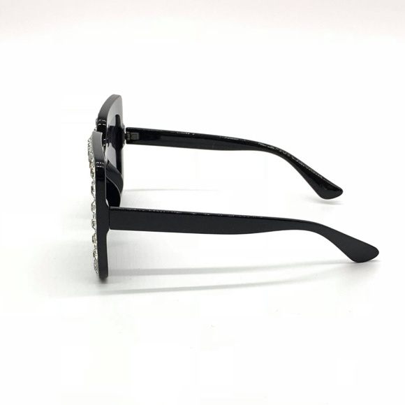 Rhinestoned Squared Butterfly Fashion Sunglasses - Picture 4 of 8